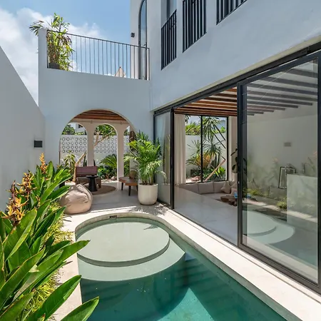 Villa Linda - Ultimate Romantic One Bedroom Villa In Canggu